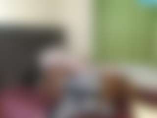 Live cam show with Black-omber - Ass Clapping on liverealitysex.com