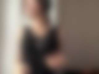 Lola's Live Sex Cam Show