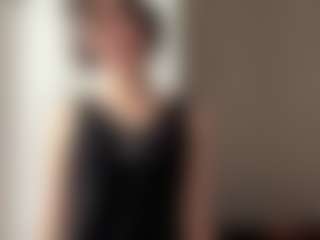Lola's Live Sex Cam Show