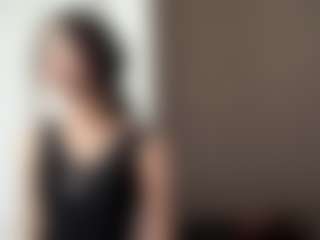 Lola's Live Sex Cam Show