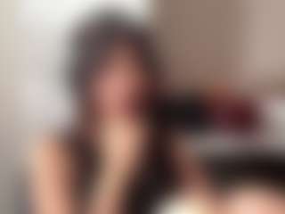 Live cam show with Lola - Normal on Camsoda