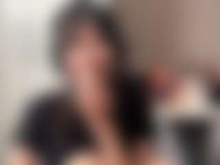Lola's Live Sex Cam Show
