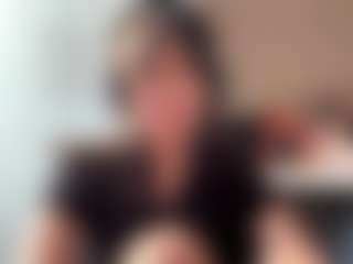 Lola's Live Sex Cam Show