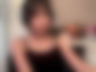 Live cam show with Lola - Smoking on Camsoda