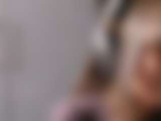 Live cam show with Lola - College on Camsoda