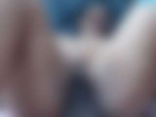 EbonyBoobsMilk MILF webcam performer live streaming