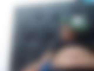 EbonyBoobsMilk MILF webcam performer live streaming