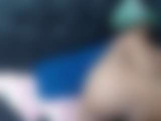 EbonyBoobsMilk's Live Sex Cam Show
