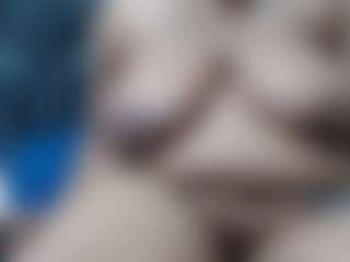 EbonyBoobsMilk's Live Sex Cam Show