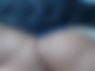 EbonyBoobsMilk's Live Sex Cam Show