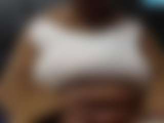 EbonyBoobsMilk's Live Sex Cam Show