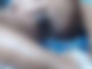 Live cam show with EbonyBoobsMilk - Smoking on camtv