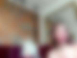 EmaReed's Live Sex Cam Show