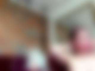 EmaReed's Live Sex Cam Show