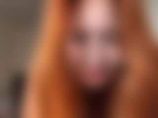 Live cam show with GwenHeart - Curvy Toys on AdultVida.com