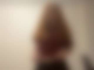 GwenHeart's Live Sex Cam Show