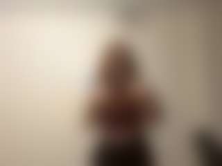 GwenHeart's Live Sex Cam Show