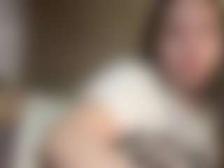 HotBestia's Live Sex Cam Show