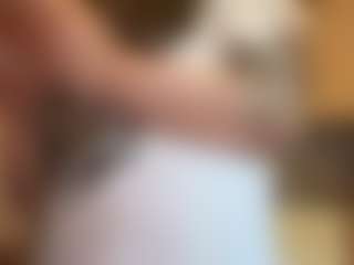 Live cam show with HotBestia - New Shaved Pussy on Chatstar