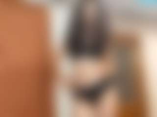 Live cam show with Molly - Athletic Public on Dolls Live