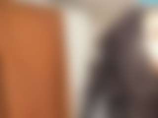 Live cam show with Molly - Twerk on CamClone