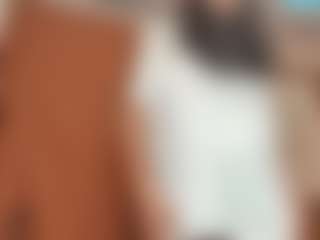 Live cam show with Molly - Public Brown Hair on Camsoda