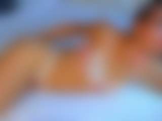 Live cam show with KaralaAerys - Athletic on xfollow cams