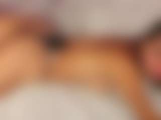 Live cam show with KaralaAerys - Handjob on Camming Site
