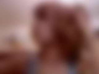 Live cam show with LakitaStowbridge - Butt Plug on TeamSkeetLive