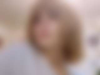Live cam show with LakitaStowbridge - Granny Blonde Hair on Livezox