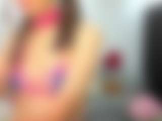 Live cam show with Lisiloly - Small Tits on 1on1-livenow