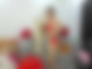 Live cam show with Lisiloly - Teen (18+) on Gym Cam Girls