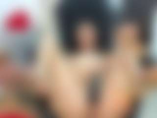 Live cam show with Lisiloly - Small Tits on Soda Cam