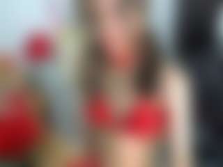 Live cam show with Lisiloly - Skinny on Milfs Live