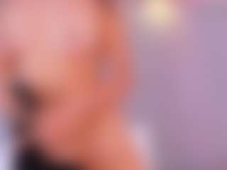 Miahoney3's Live Sex Cam Show
