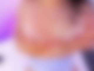 Live cam show with Miahoney3 - Pornstar Squirt on xDating