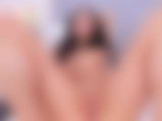 Live cam show with Miahoney3 - Skinny on pussylord.com