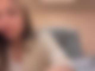 Live cam show with MitsuePyne - New Sexwebcam on xplaylive.com