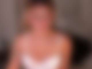RosalieLaurent's Live Sex Cam Show