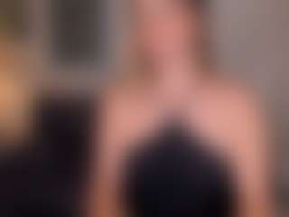 SeleneNoirX's Live Sex Cam Show