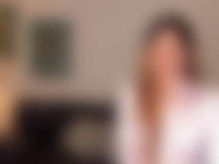SeleneNoirX's Live Sex Cam Show