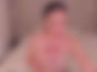 Live cam show with SiennaBelleX - Pm on 1on1-livenow