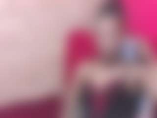 Live cam show with silkyeboni - New Petite on Camsoda