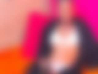Live cam show with silkyeboni - Camel Toe on Gym Cam Girls