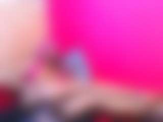 Live cam show with silkyeboni - Smoking on livesuperchat.net
