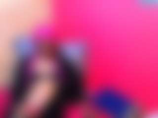 Live cam show with silkyeboni - Genital Piercings on Sweet Sext