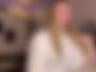 JoannieDrozdowski's Live Sex Cam Show