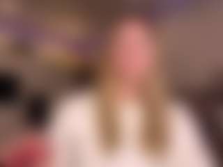 JoannieDrozdowski's Live Sex Cam Show