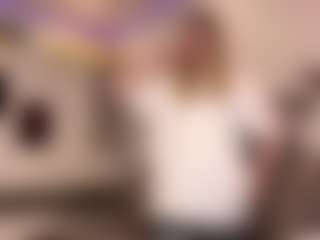 JoannieDrozdowski's Live Sex Cam Show