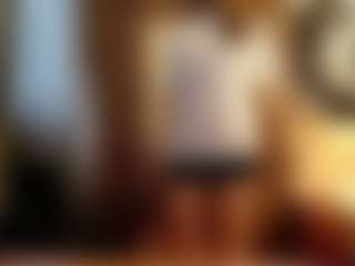 Live cam show with KarriRuffcorn - Big Tits Brown Hair on Mixed Magazine Live